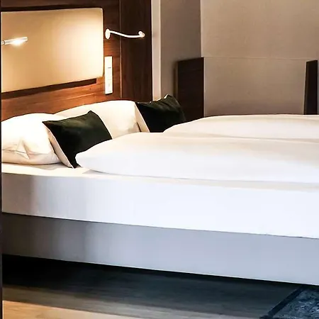 Lichtsinn Hotel 3*